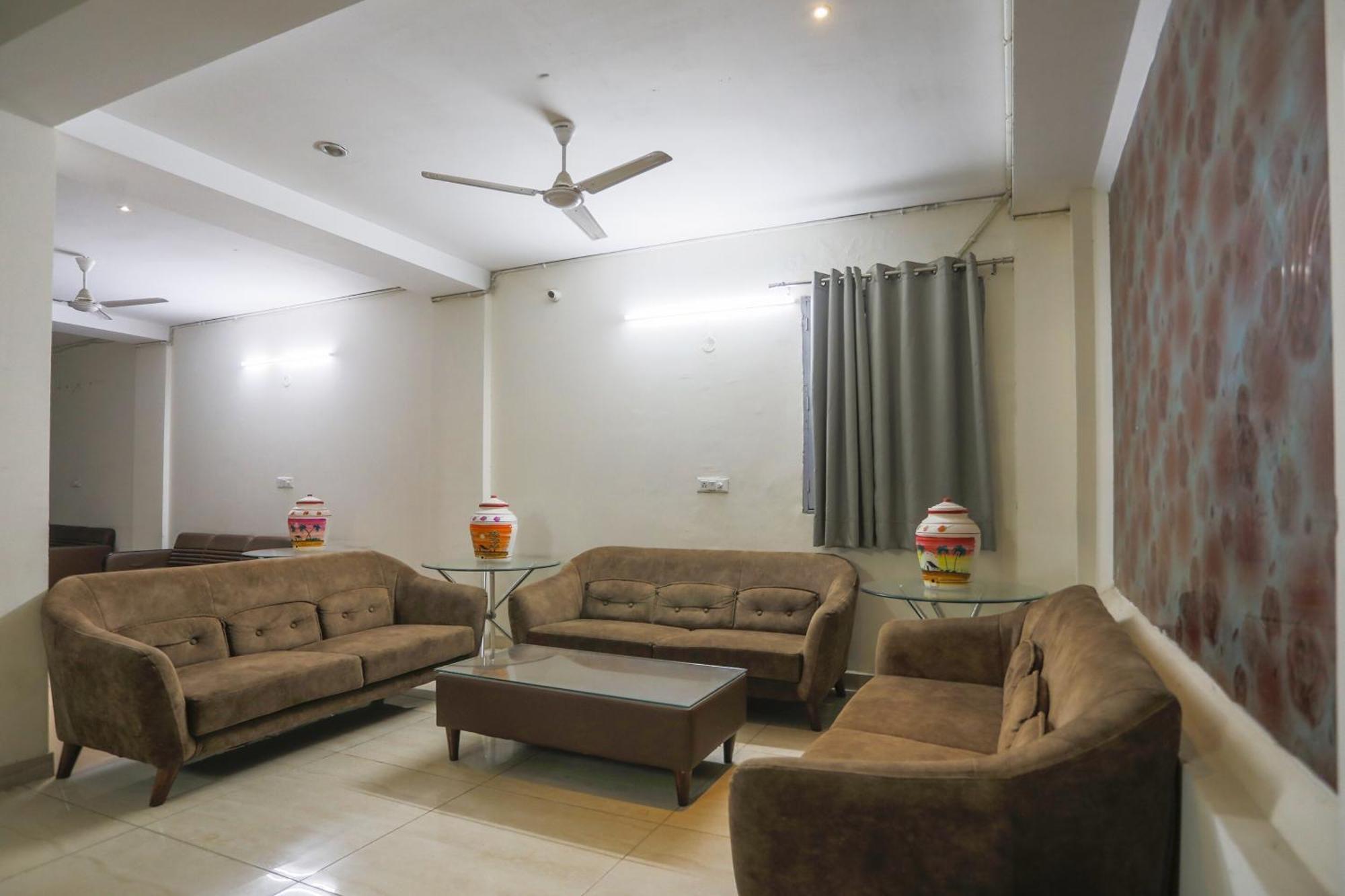 Hotel O Jsb Hotel Faridabad Eksteriør billede