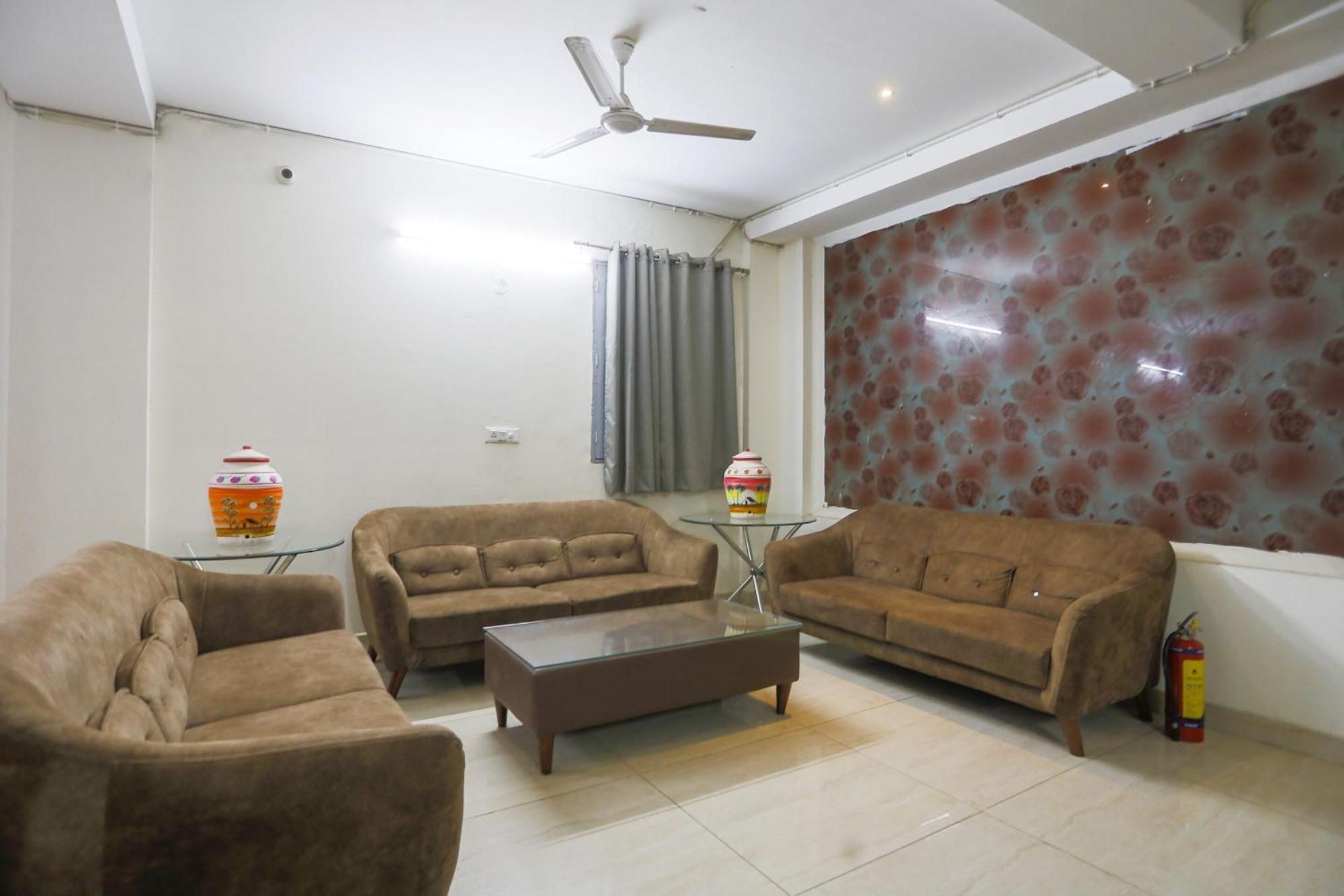 Hotel O Jsb Hotel Faridabad Eksteriør billede