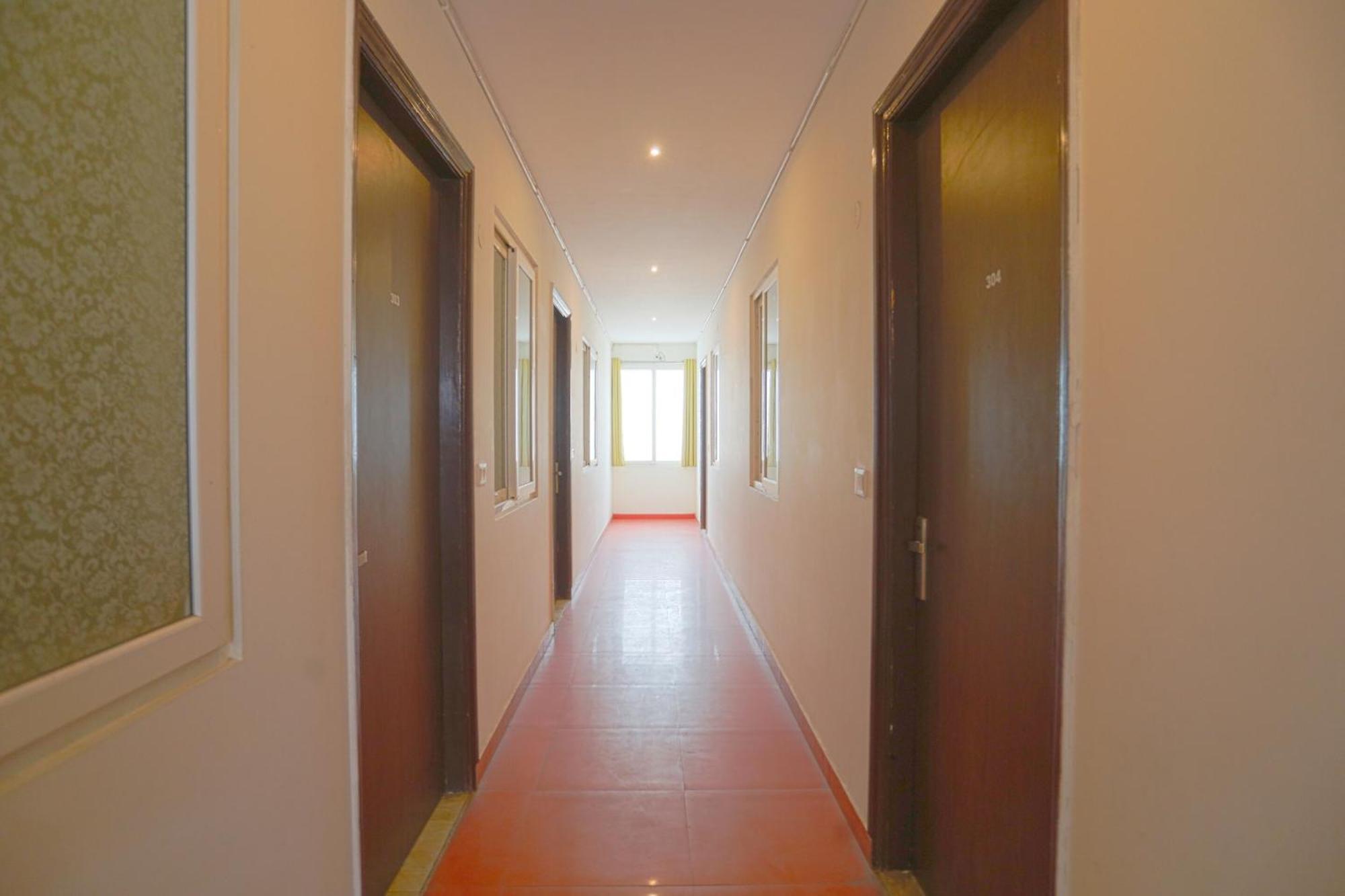 Hotel O Jsb Hotel Faridabad Eksteriør billede