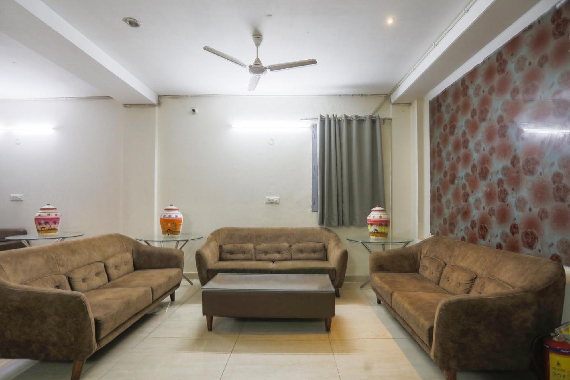 Hotel O Jsb Hotel Faridabad Eksteriør billede